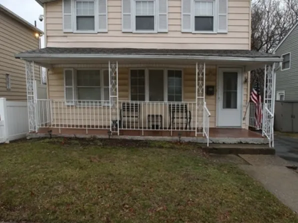 60 Arch St, Butler Boro, NJ 07405