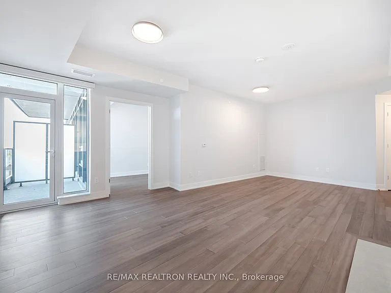 2525 Bathurst St #1101 — Photo 8