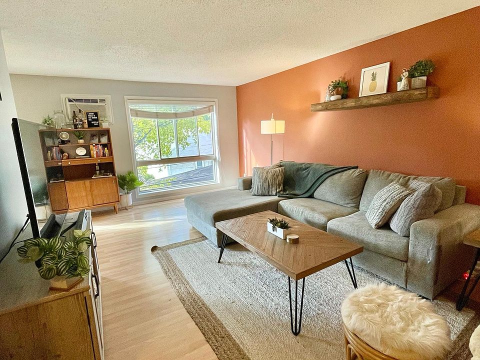 1st image of 3540 Hennepin Ave APT 210
