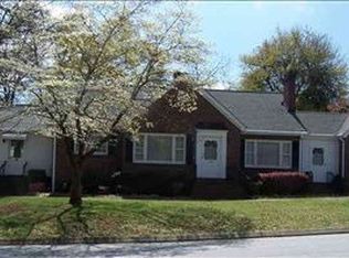 106 Townsend Dr, Easley, SC 29640