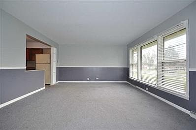 3rd image of 120 Rosemont Ave