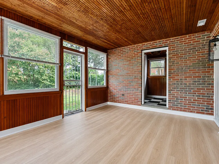 1650 Westhill Rd — Photo 17