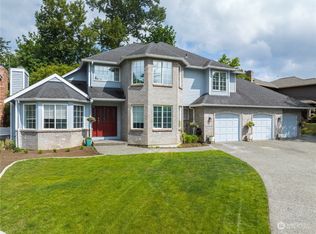 19318 64th Pl NE, Kenmore, WA 98028