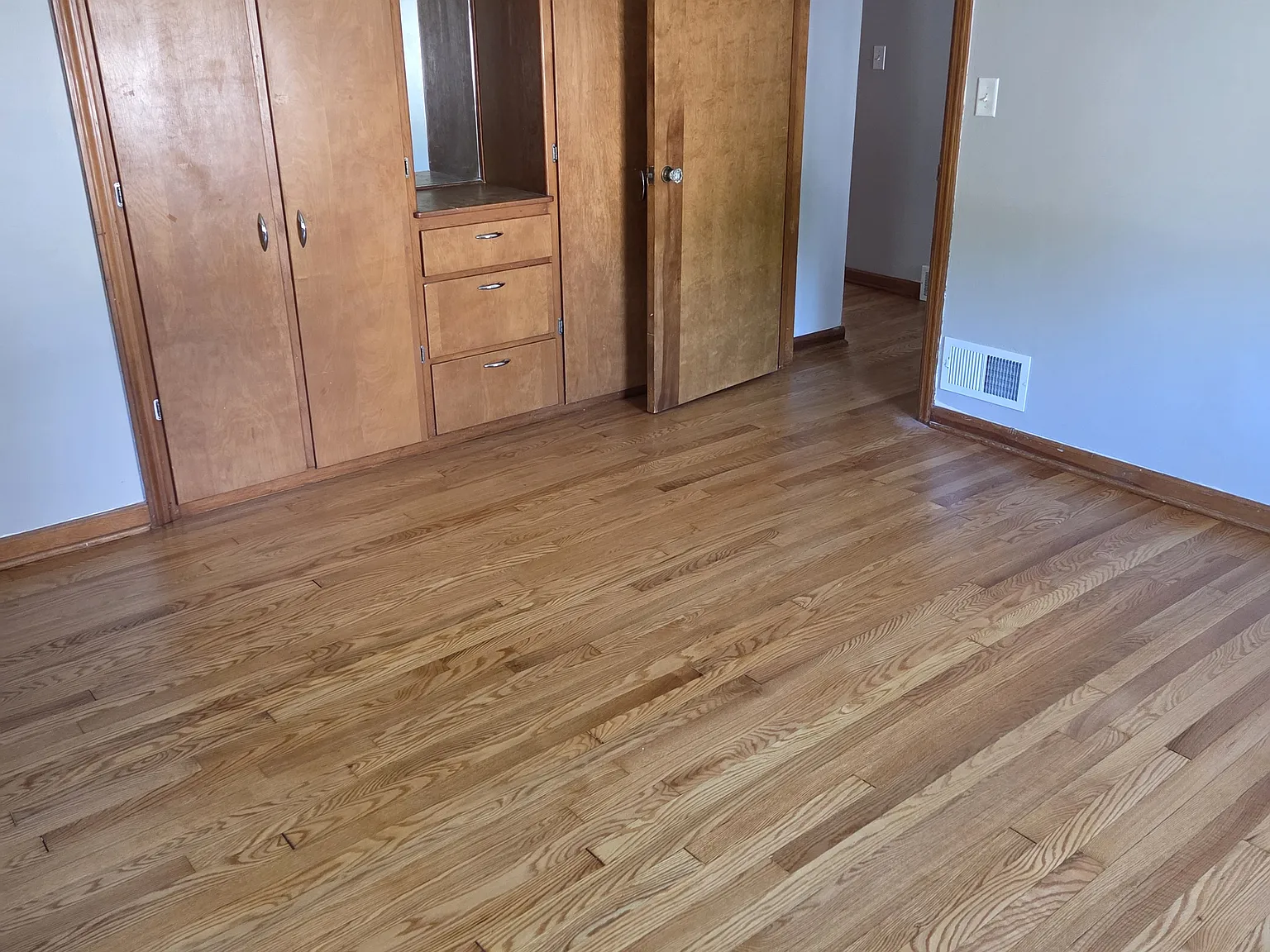 2 bed, 1167 sqft, $1,995 — Photo 4