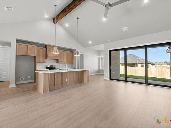 4th image of 4039 Prairie Dr