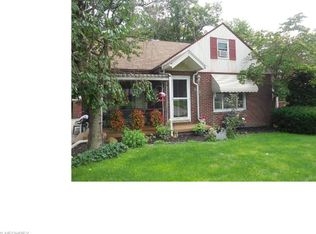 293 Sanderson Ave, Campbell, OH