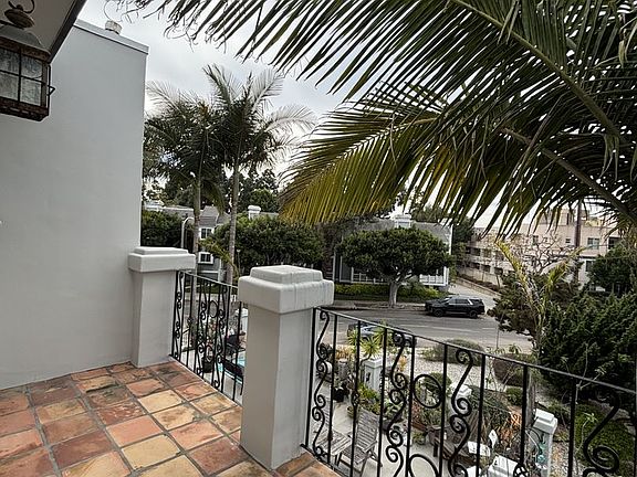 4th image of 7851 W Talbert St #4
