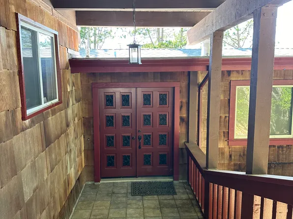 18 Pepper Way, San Rafael, CA 94901