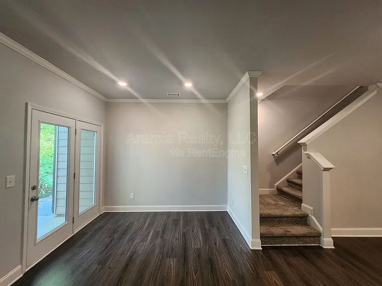 2079 Pinnacle Walk Dr — Photo 4