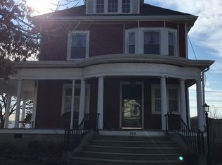 704 W Warren St, Mitchell, IN 47446