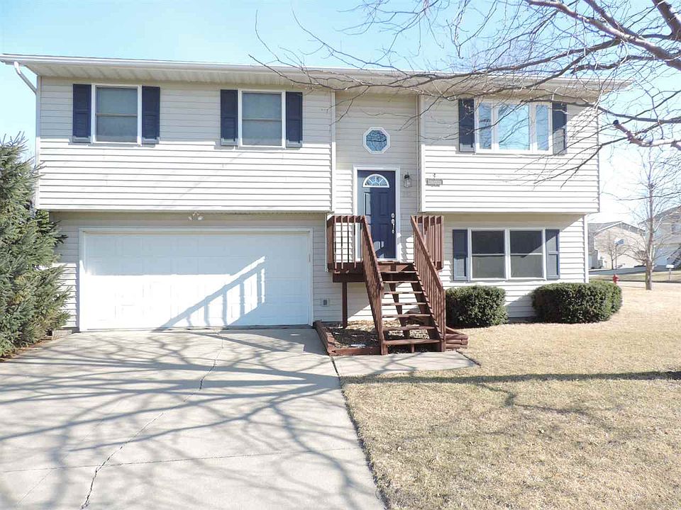 1st image of 70 Hawthorne Pl