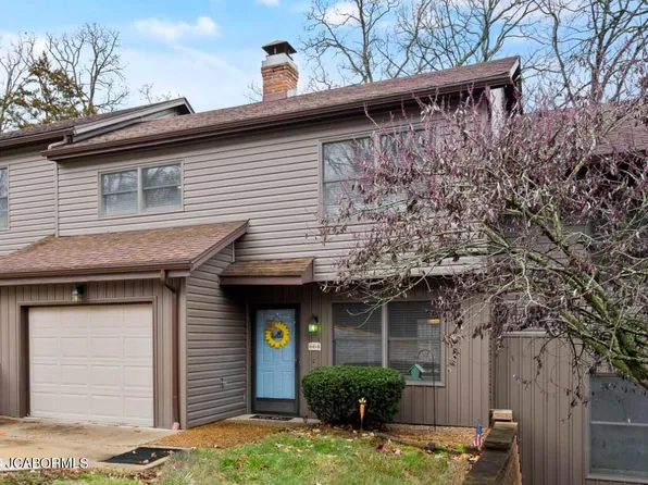 664 Oak Creek Ct, Jefferson City, MO 65101