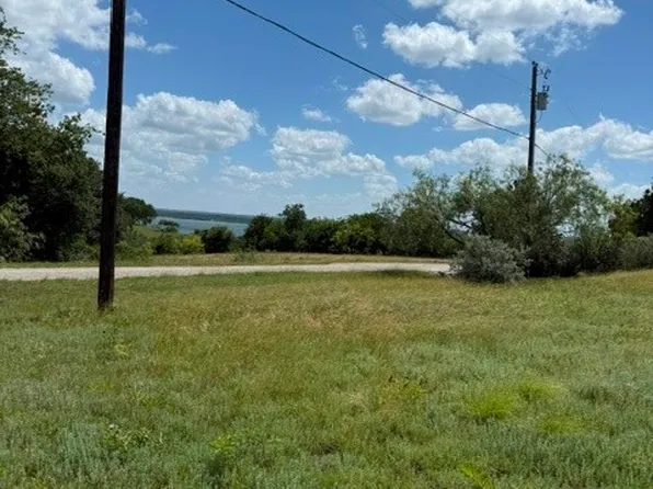 10065 Lakeview Ct, Whitney, TX 76692