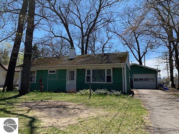 2nd image of 1228 Hannah Ave