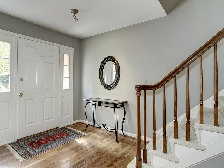 13 Avalon Ct — Photo 3