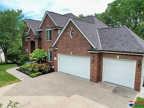3rd image of 3820 Old Dominion Ct