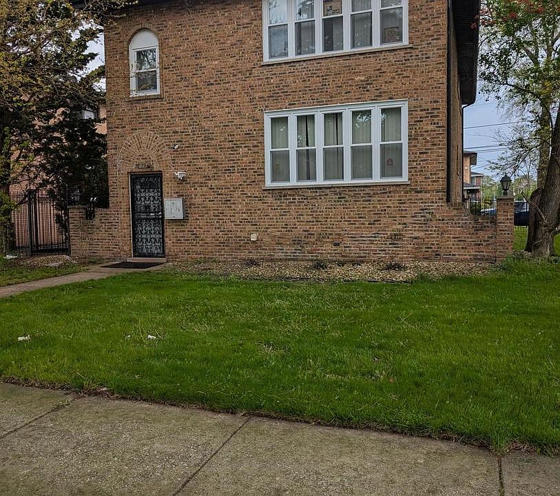 1st image of 417 Prairie Ave