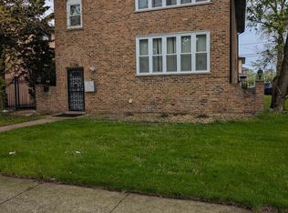 417 Prairie Ave, Calumet City, IL 60409