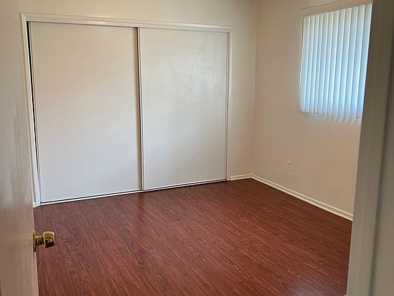 5th image of 15851 Landmark Dr APT 5
