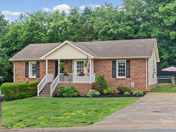 2nd image of 276 Moncrest Dr