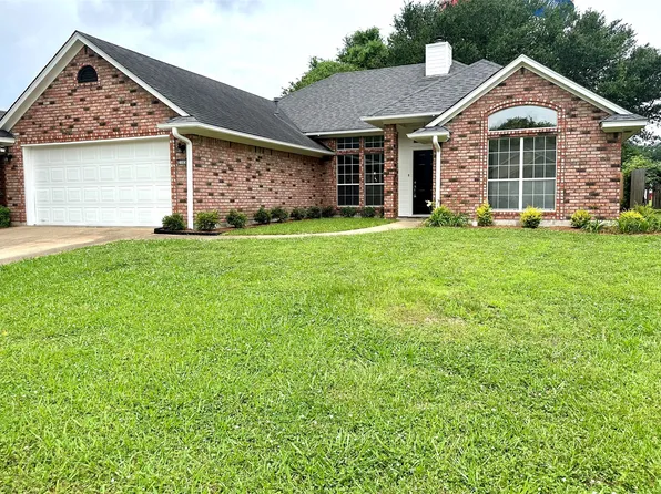 2105 Sandhurst St, Bossier City, LA 71111