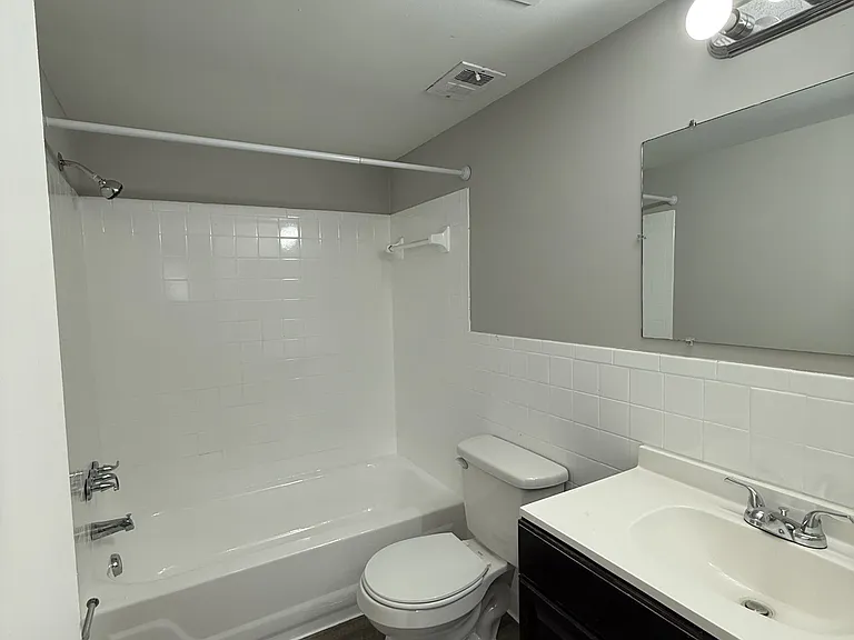 217 Francis Cadden Pkwy #202-1 — Photo 9