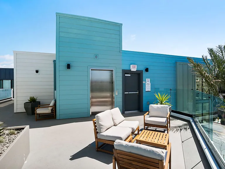 Villas by the Sea - Pacific Beach's Newest Community! — Photo 12
