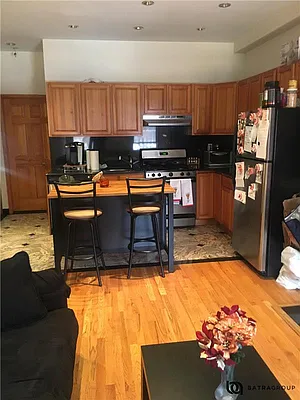 Rented by Batra Group Inc | media 18