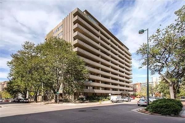 1st image of 909 Logan St APT 4C