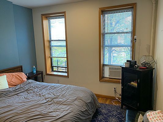 5th image of 700 Sackett St #2B