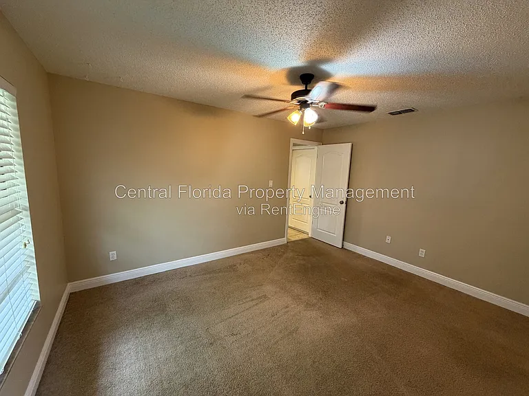 2925 Amroth Pl — Photo 9