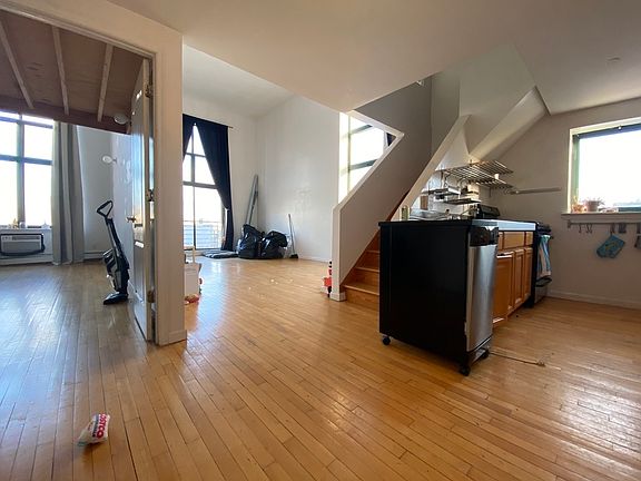 2nd image of 72 Scholes St #4A