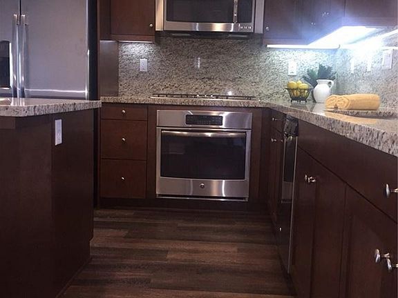 5th image of 2121 Palmilla Ct