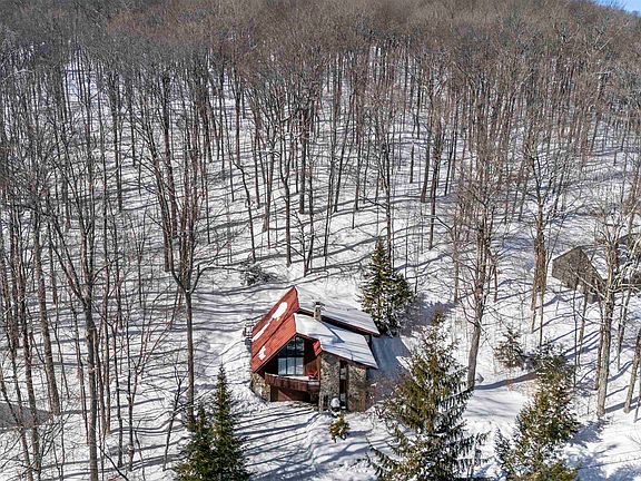 4th image of 11 Roundtree Road