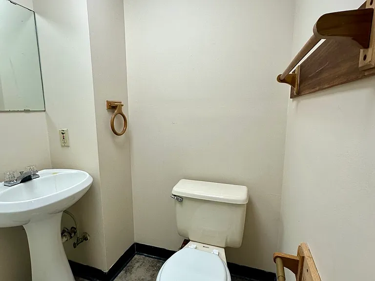 777 W Market St #C — Photo 6