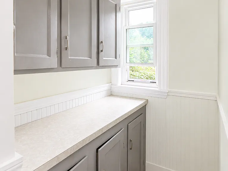 172 Hichborn St #1 — Photo 6