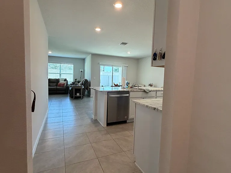 18003 Canopy Pl — Photo 31