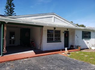 816 1st St, Indian Rocks Beach, FL 33785