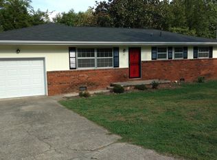 37 Elaine Cir, Fort Oglethorpe, GA 30742