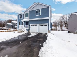 22 Greylock Ave, Shrewsbury, MA 01545