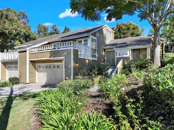 30 Rainbow Fls #17, Irvine, CA 92603