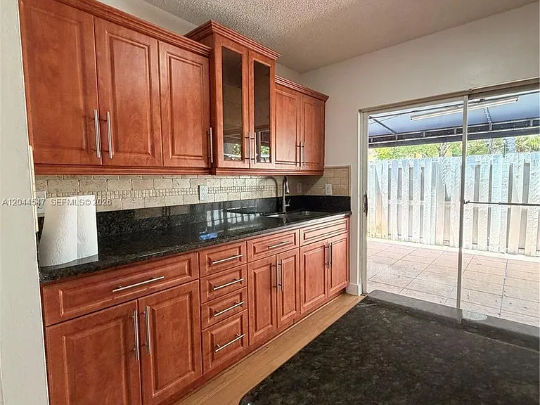 7000 NW 173rd Dr #1805 — Photo 31