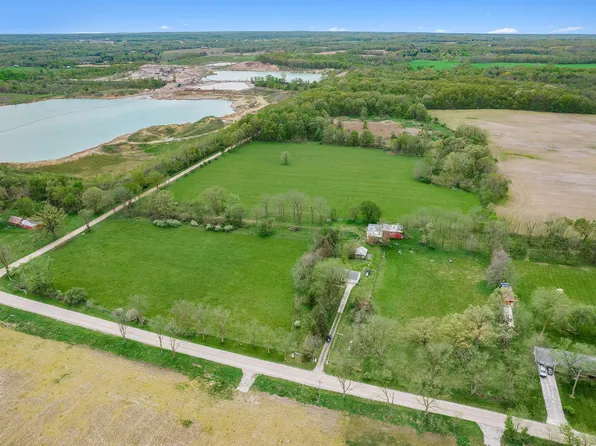 11840 Hogan Rd, Clinton, MI 49236