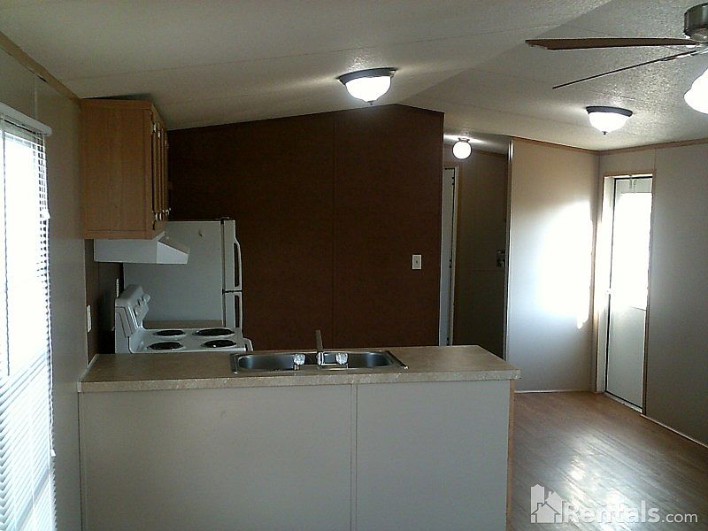 1st image of 345 Agate Cir