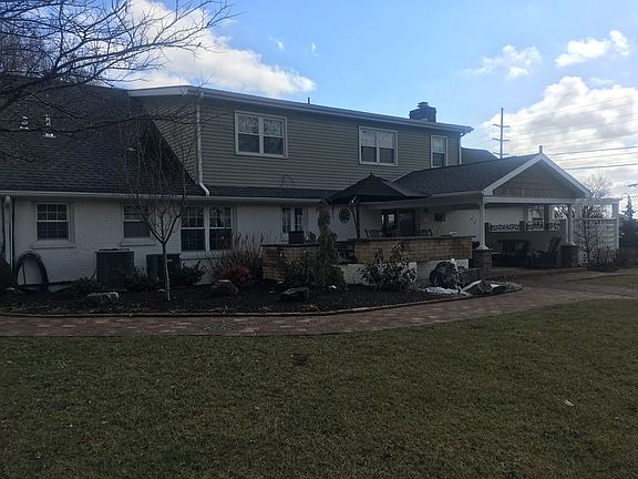 4th image of 5733 Byerson Dr