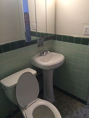 5th image of 1065 Pearl St APT 201