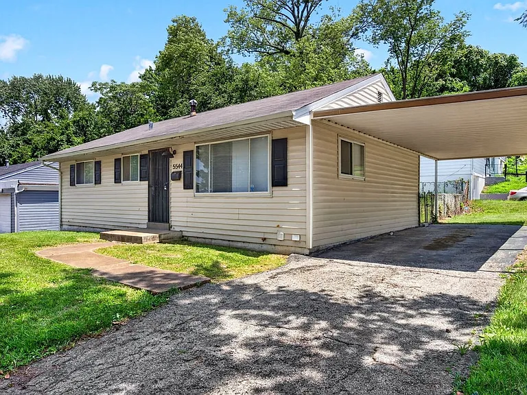 5544 Sapphire Ave — Photo 4