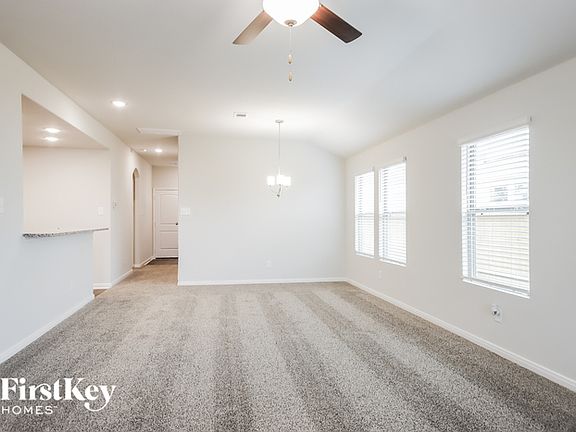 4th image of 25586 Roy Rogers Ct