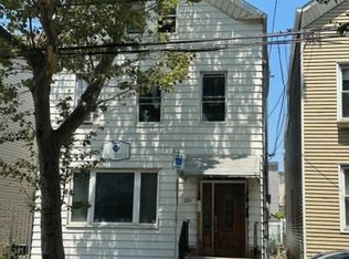 391 Lafayette St, Newark, NJ 07105