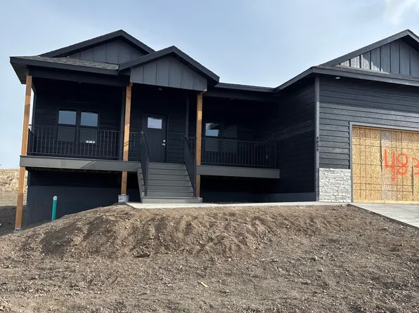 4834 Papillion Dr, Rapid City, SD 57703